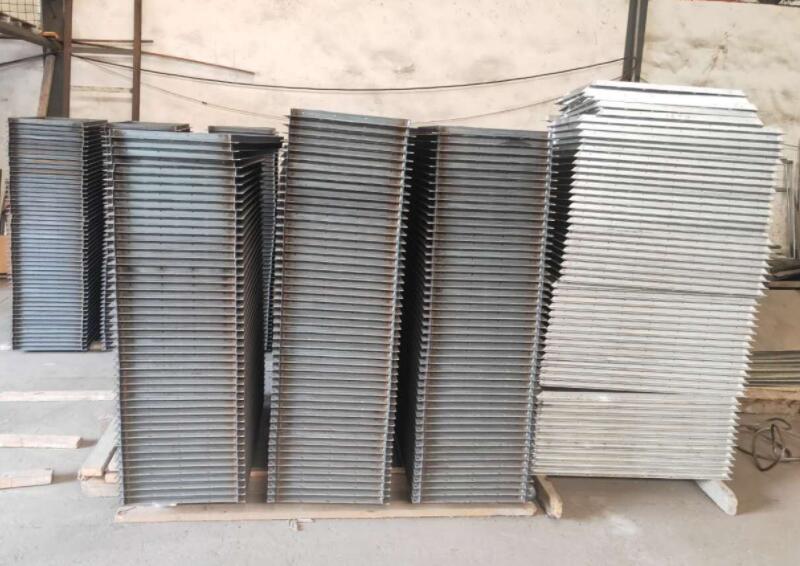 工业<a href='http://www.qdwxd.cn/p29917/pshow-299-756-7.html'><b>通风管道</b></a>加工的使用要求十分严格