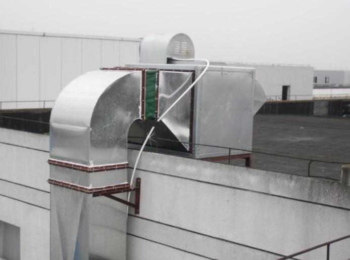 青岛<a href='http://www.qdwxd.cn/p29917/pshow-299-756-7.html'><b>通风管道</b></a>安装运输时应符合的相关规定