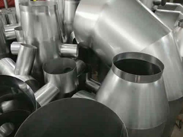 <a href='http://www.qdwxd.cn/'><b>风管加工</b></a>厂